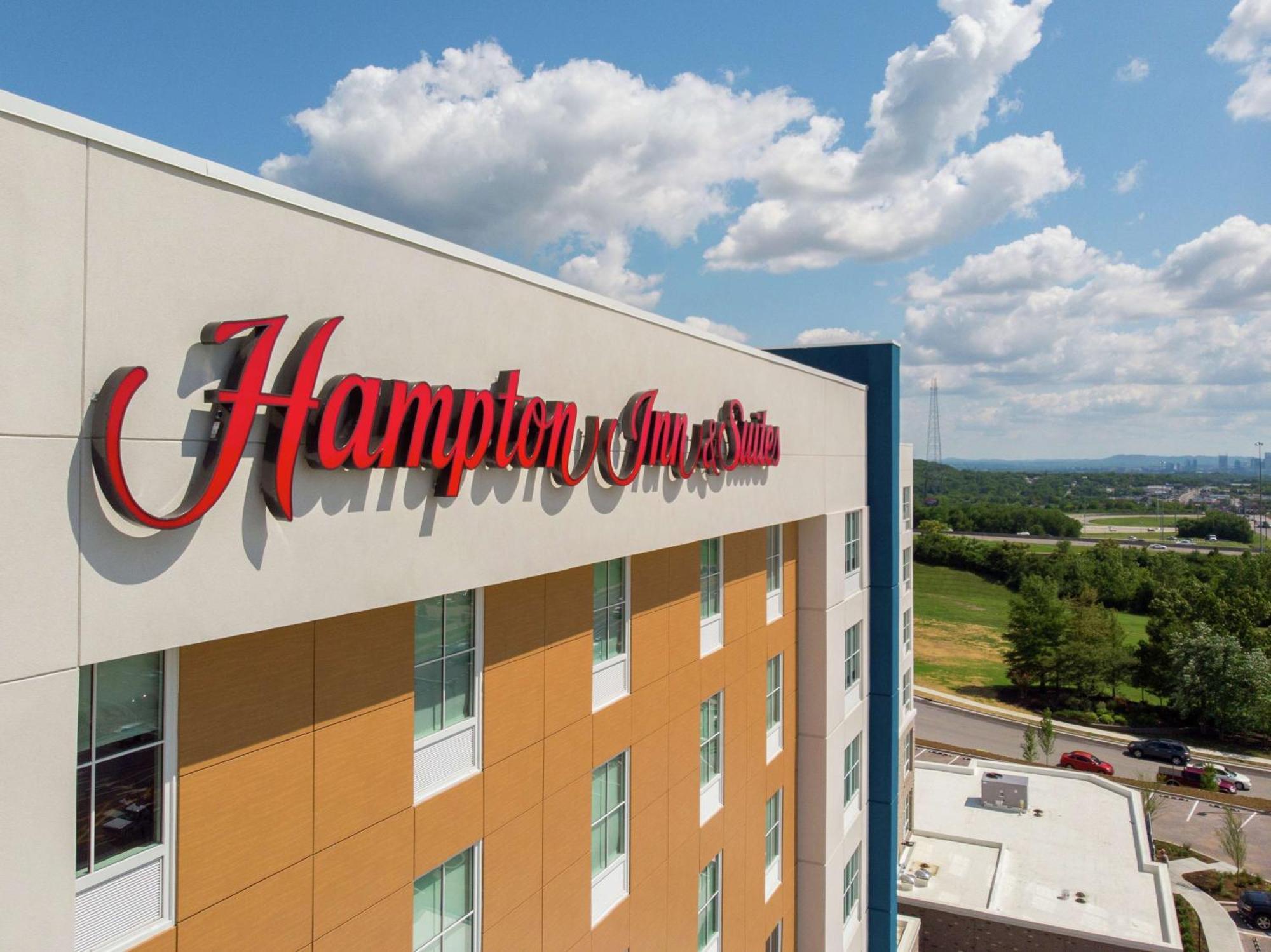 Hampton Inn & Suites By Hilton Nashville North Skyline Exterior foto